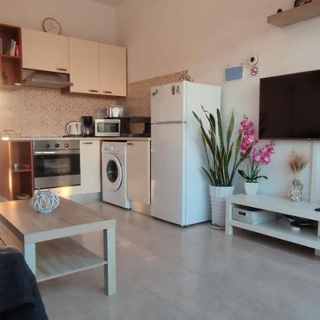 Thalassa Seaside Boutique Beach Apartment Polis ภายนอก รูปภาพ
