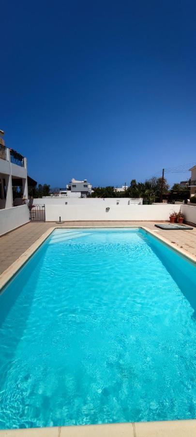 Thalassa Seaside Boutique Beach Apartment Polis ภายนอก รูปภาพ