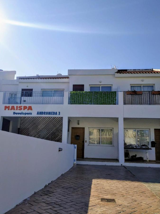 Thalassa Seaside Boutique Beach Apartment Polis ภายนอก รูปภาพ