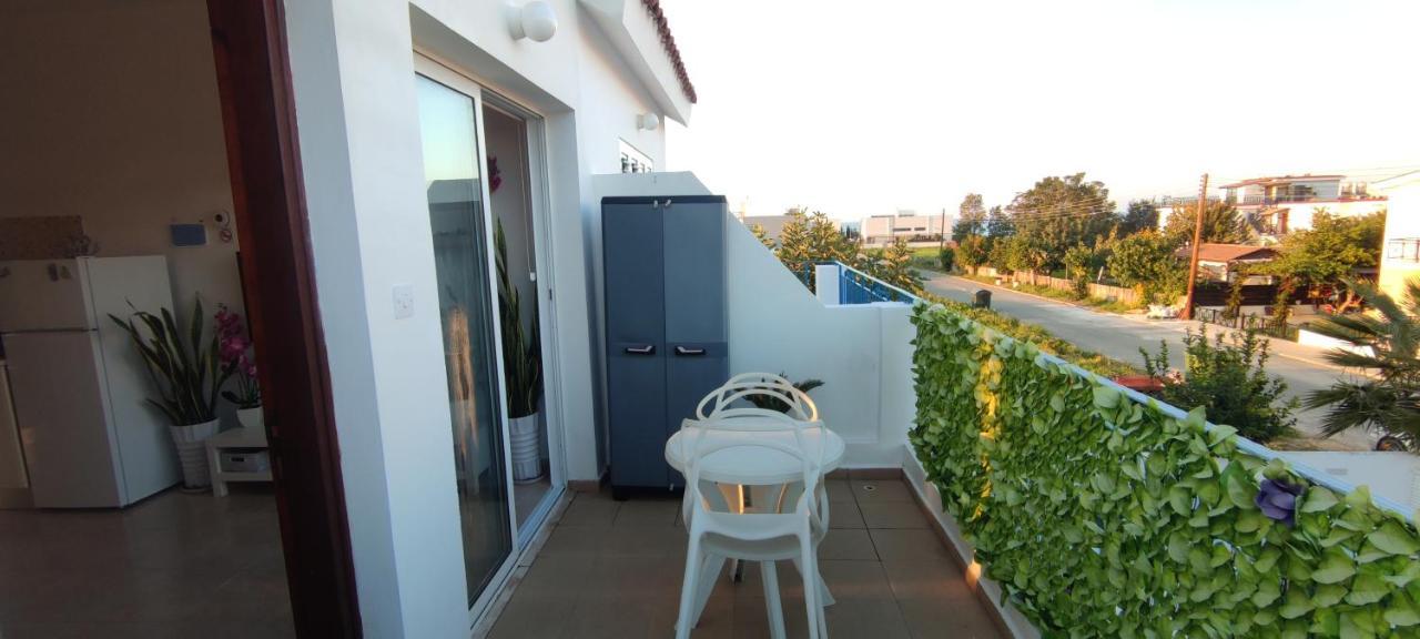 Thalassa Seaside Boutique Beach Apartment Polis ภายนอก รูปภาพ